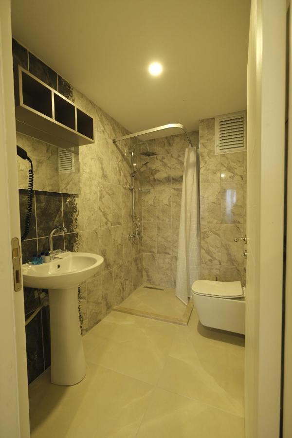 Tut Hotel Antalya Pokoj fotografie